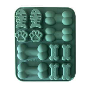 MOULE EN SILICONE BCR POISSON/PAW/OS VERT SM